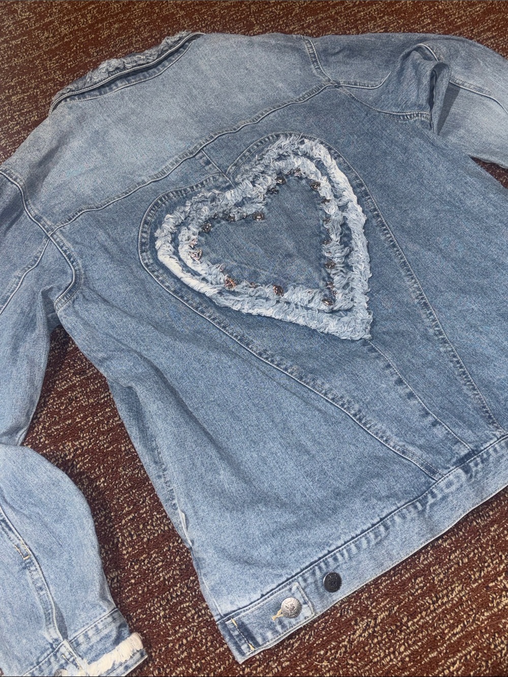 90s Y2k denim jacket frayed heart charm vintage button front jean distressed M